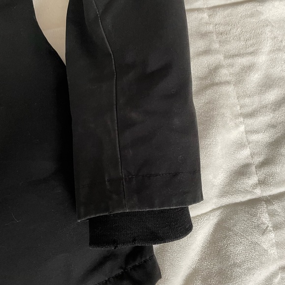 Women’s Canada Goose Montebello Parka - Picture 4 of 12